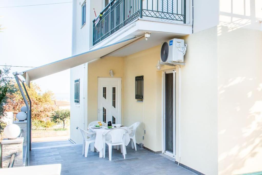 Όμορφο Παραθασυγκρότημα Ενοικιαζόμενων Καταλυμάτων Ως Ολόκληρος Χώρος - Chrani, Ελλάδαλάσσιο Διαμέρισμα المظهر الخارجي الصورة