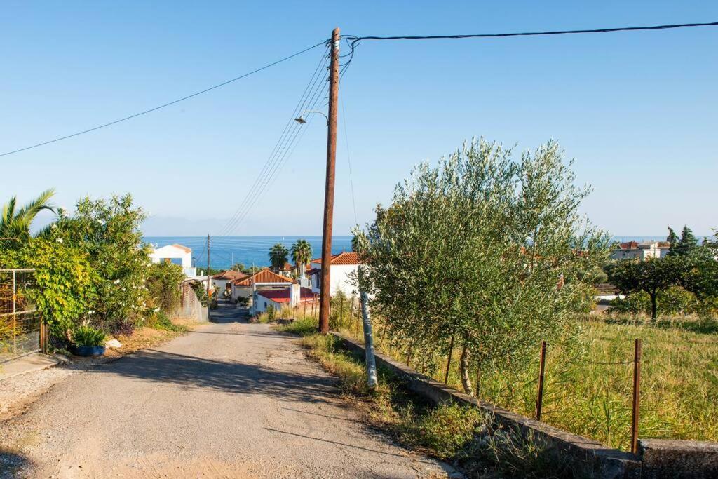 Όμορφο Παραθασυγκρότημα Ενοικιαζόμενων Καταλυμάτων Ως Ολόκληρος Χώρος - Chrani, Ελλάδαλάσσιο Διαμέρισμα المظهر الخارجي الصورة